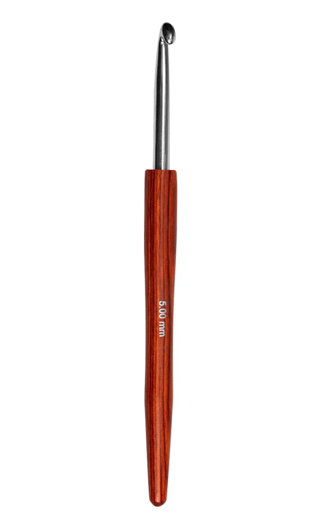 8 mm Wollhäkelnadel aus Alu mit Holzgriff